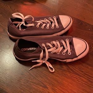 CONVERSE !